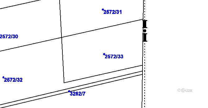 Parcela st. 2572/33 v KÚ Píšť, Katastrální mapa