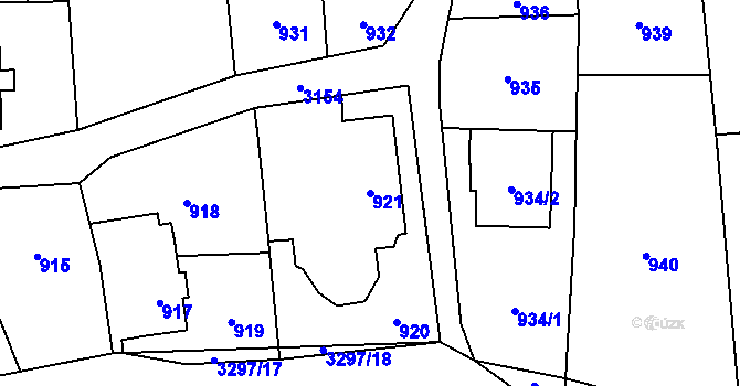 Parcela st. 921 v KÚ Píšť, Katastrální mapa