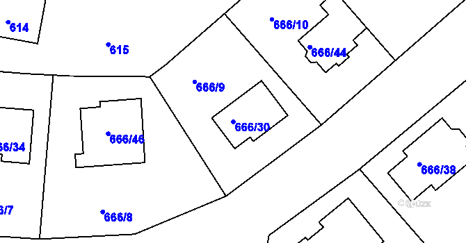 Parcela st. 666/30 v KÚ Plumlov, Katastrální mapa