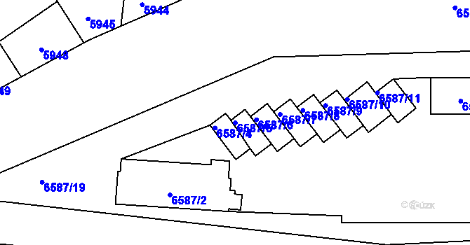 Parcela st. 6587/5 v KÚ Plzeň, Katastrální mapa
