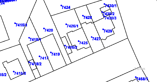 Parcela st. 7425 v KÚ Plzeň, Katastrální mapa