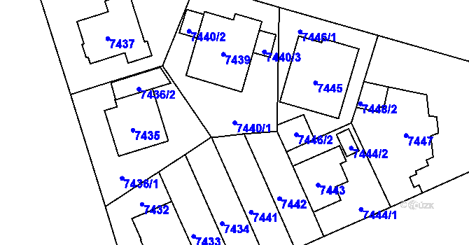 Parcela st. 7440/1 v KÚ Plzeň, Katastrální mapa