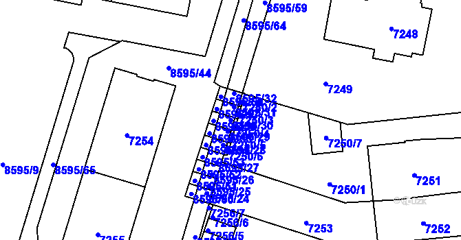 Parcela st. 8595/30 v KÚ Plzeň, Katastrální mapa