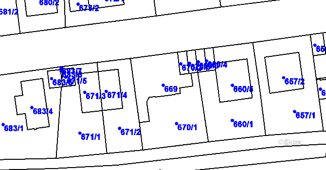 Parcela st. 669 v KÚ Skvrňany, Katastrální mapa