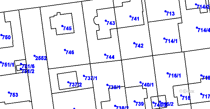 Parcela st. 744 v KÚ Skvrňany, Katastrální mapa