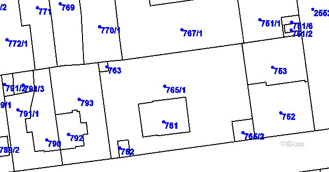 Parcela st. 765/1 v KÚ Skvrňany, Katastrální mapa