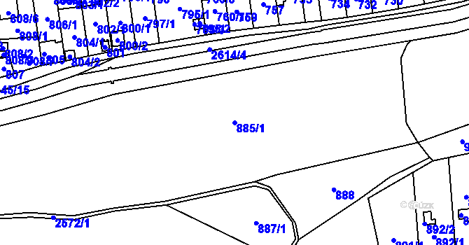 Parcela st. 885/1 v KÚ Skvrňany, Katastrální mapa