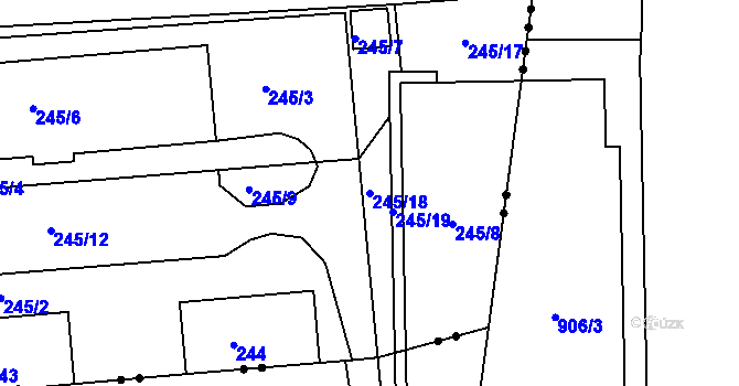 Parcela st. 245/18 v KÚ Hlubany, Katastrální mapa