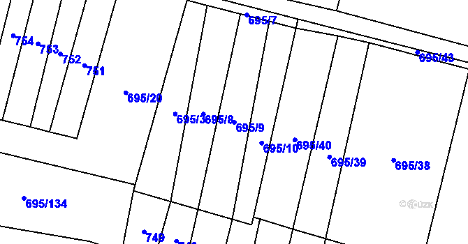 Parcela st. 695/9 v KÚ Brníkov, Katastrální mapa