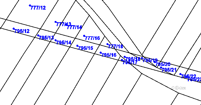Parcela st. 795/16 v KÚ Poděčely, Katastrální mapa