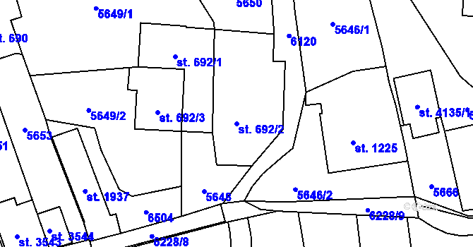 Parcela st. 692/2 v KÚ Polička, Katastrální mapa