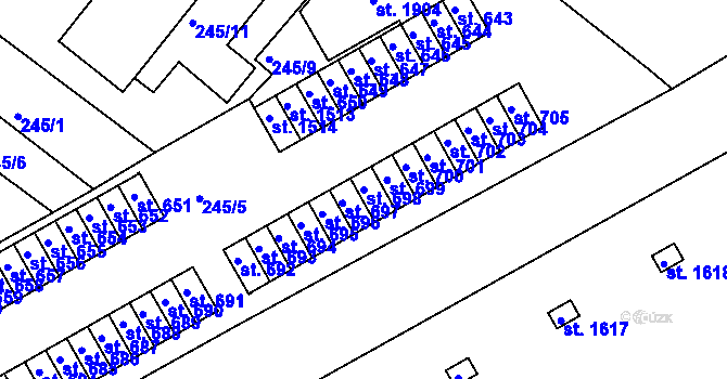 Parcela st. 698 v KÚ Pouchov, Katastrální mapa