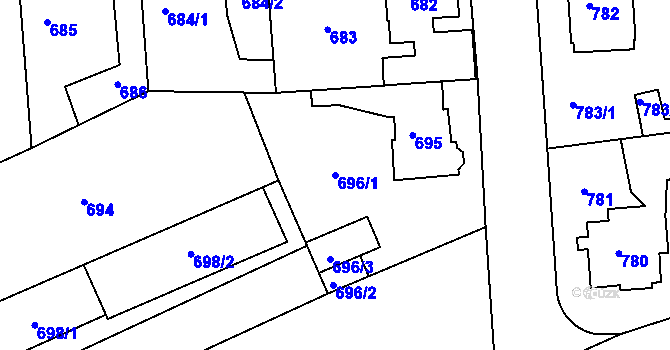 Parcela st. 696/1 v KÚ Modřany, Katastrální mapa