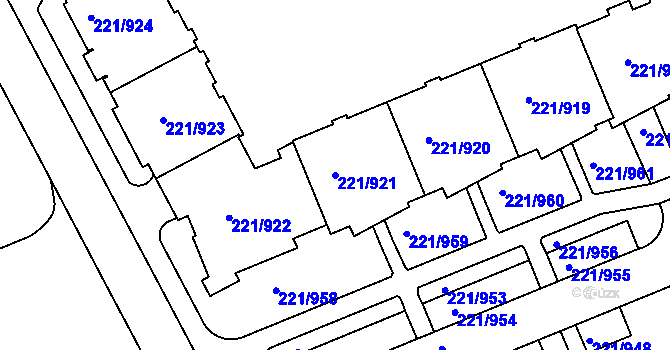 Parcela st. 221/921 v KÚ Černý Most, Katastrální mapa