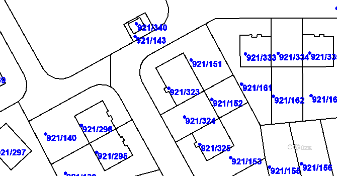 Parcela st. 921/323 v KÚ Hostavice, Katastrální mapa
