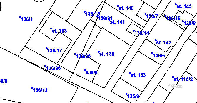 Parcela st. 135 v KÚ Puklice, Katastrální mapa