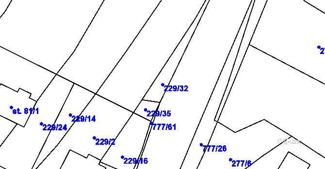 Parcela st. 229/32 v KÚ Lom, Katastrální mapa