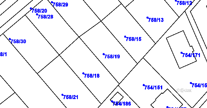 Parcela st. 758/19 v KÚ Radslavice u Přerova, Katastrální mapa