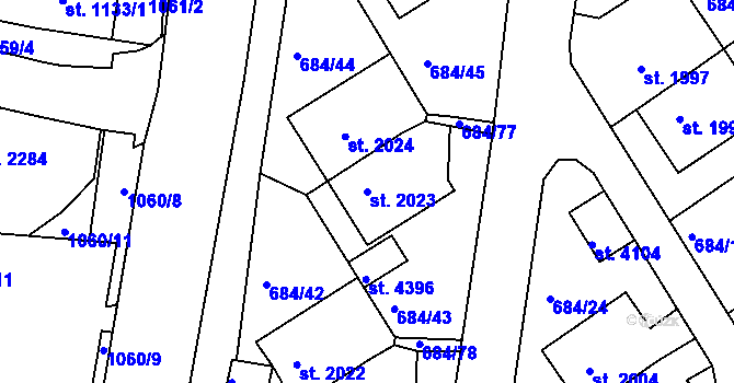 Parcela st. 2023 v KÚ Rakovník, Katastrální mapa
