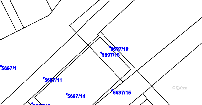 Parcela st. 5697/18 v KÚ Rosice u Brna, Katastrální mapa