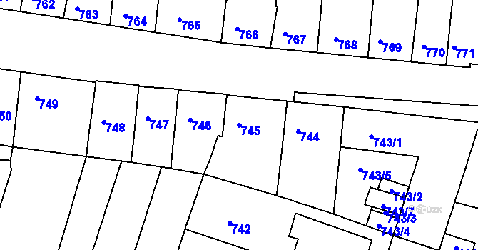 Parcela st. 745 v KÚ Roudnice nad Labem, Katastrální mapa