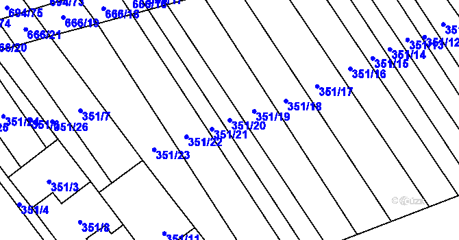 Parcela st. 351/20 v KÚ Řeznovice, Katastrální mapa