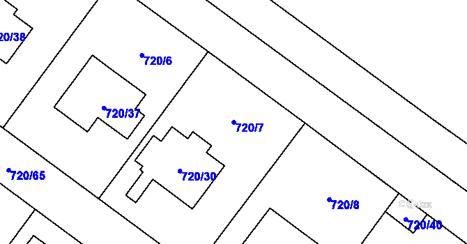 Parcela st. 720/7 v KÚ Semice nad Labem, Katastrální mapa