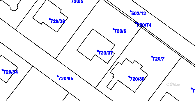 Parcela st. 720/37 v KÚ Semice nad Labem, Katastrální mapa