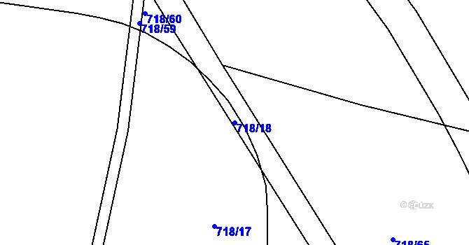 Parcela st. 718/18 v KÚ Slaný, Katastrální mapa