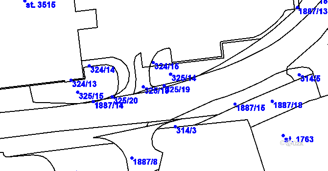 Parcela st. 325/19 v KÚ Slaný, Katastrální mapa