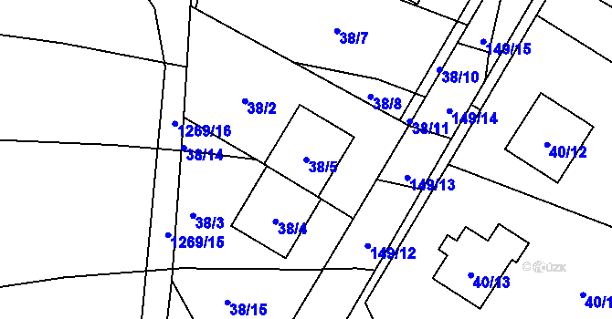 Parcela st. 38/5 v KÚ Slatiny, Katastrální mapa