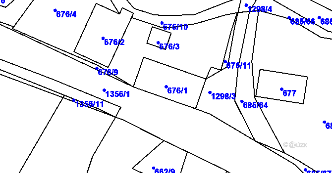 Parcela st. 676/1 v KÚ Slatiny, Katastrální mapa