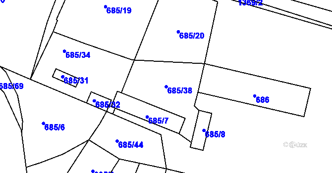 Parcela st. 685/38 v KÚ Slatiny, Katastrální mapa