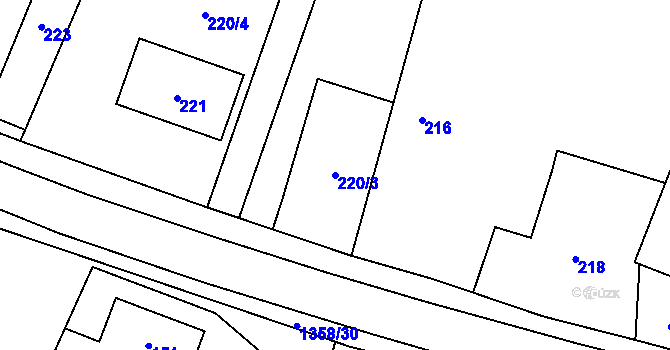 Parcela st. 220/3 v KÚ Slatiny, Katastrální mapa