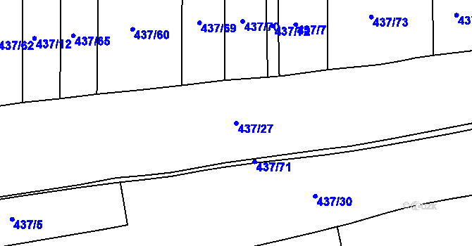 Parcela st. 437/27 v KÚ Slatiny, Katastrální mapa