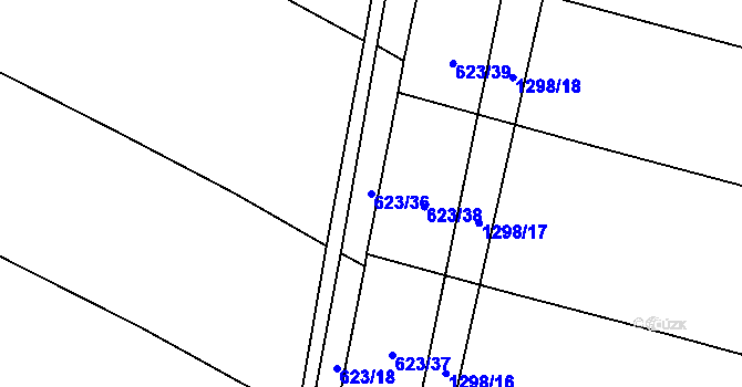 Parcela st. 623/36 v KÚ Slatiny, Katastrální mapa