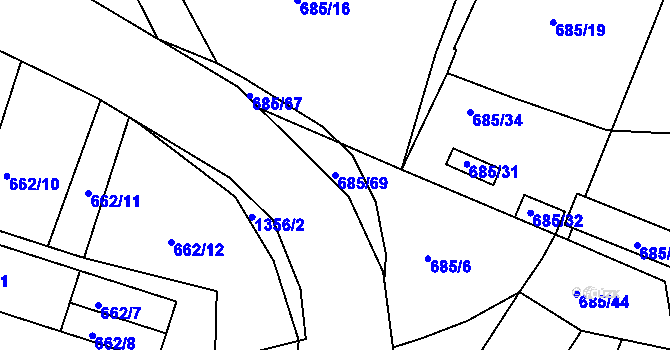 Parcela st. 685/69 v KÚ Slatiny, Katastrální mapa