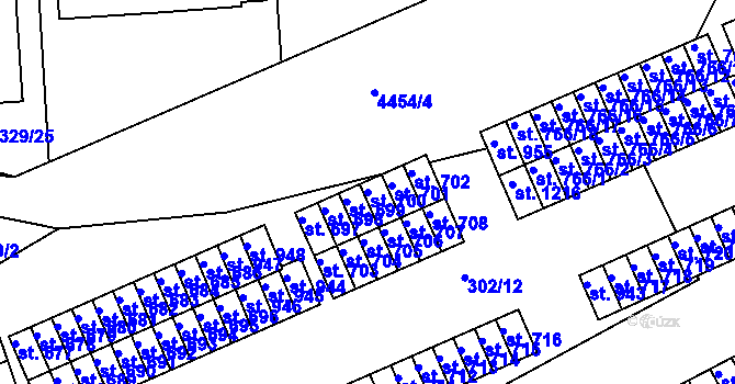Parcela st. 700 v KÚ Slavičín, Katastrální mapa