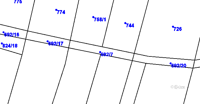 Parcela st. 692/7 v KÚ Slavkov pod Hostýnem, Katastrální mapa