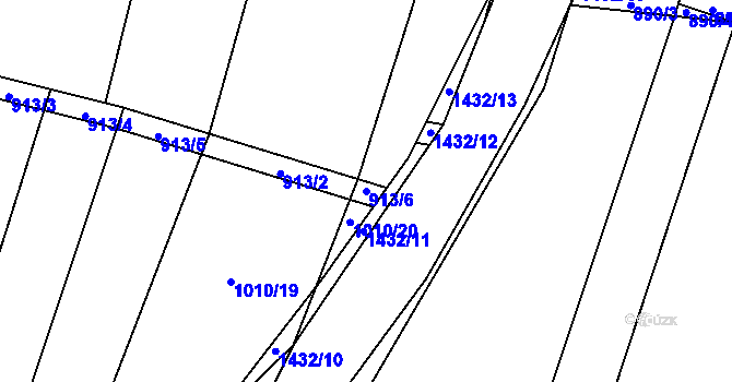 Parcela st. 913/6 v KÚ Slavkov pod Hostýnem, Katastrální mapa