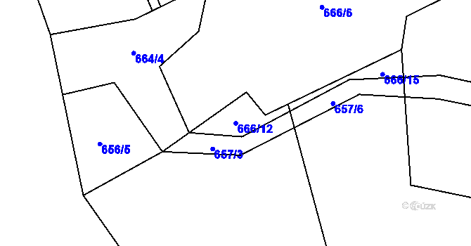 Parcela st. 666/12 v KÚ Blatiny, Katastrální mapa