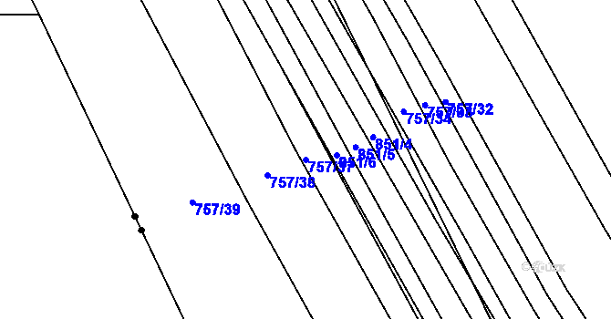 Parcela st. 757/37 v KÚ Chlebov, Katastrální mapa