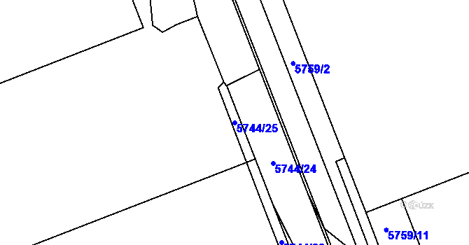 Parcela st. 5744/25 v KÚ Solnice, Katastrální mapa