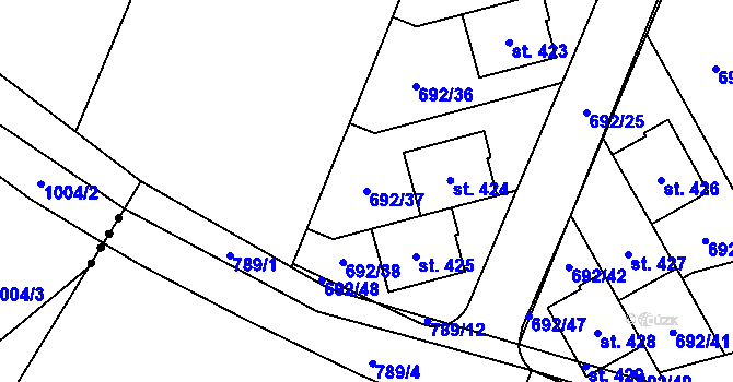 Parcela st. 692/37 v KÚ Brozany nad Labem, Katastrální mapa