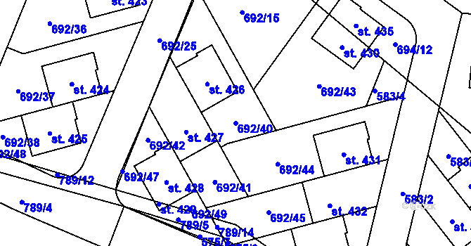 Parcela st. 692/40 v KÚ Brozany nad Labem, Katastrální mapa
