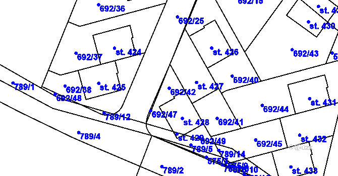 Parcela st. 692/42 v KÚ Brozany nad Labem, Katastrální mapa