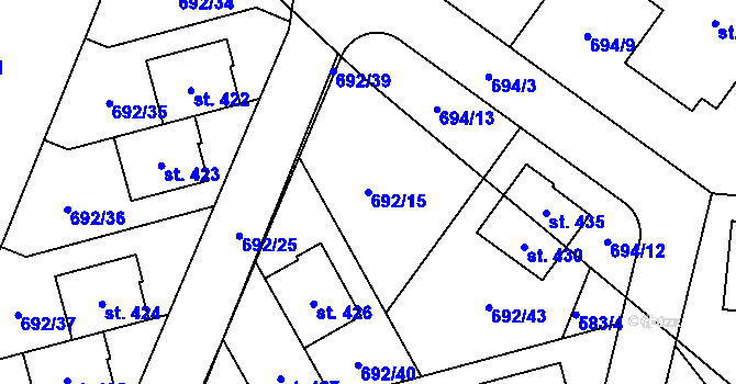 Parcela st. 692/15 v KÚ Brozany nad Labem, Katastrální mapa