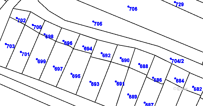 Parcela st. 692 v KÚ Starovice, Katastrální mapa