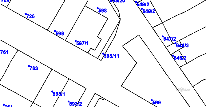 Parcela st. 595/11 v KÚ Starovičky, Katastrální mapa