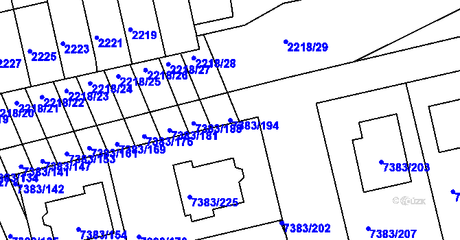 Parcela st. 7383/194 v KÚ Strážnice na Moravě, Katastrální mapa